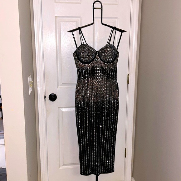 SOLD?????BLK MIDI RHINSTONE PARTY DRESS - Picture 1 of 2
